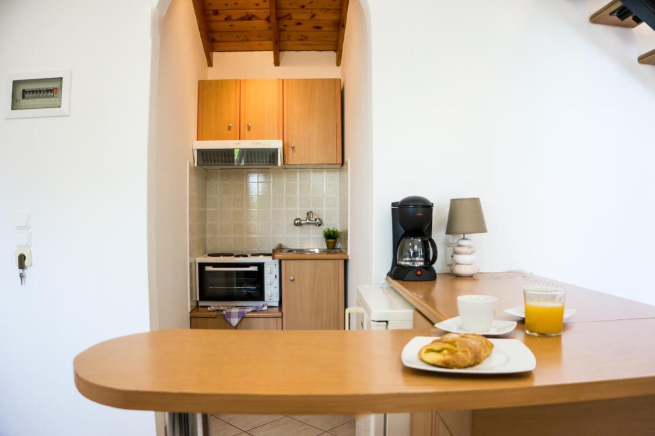מאראת'וקאמפוס Sunrise Limnionas Apartments מראה חיצוני תמונה